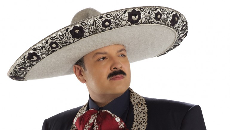 Pepe Aguilar planea fundación en apoyo permanente a los más necesitados