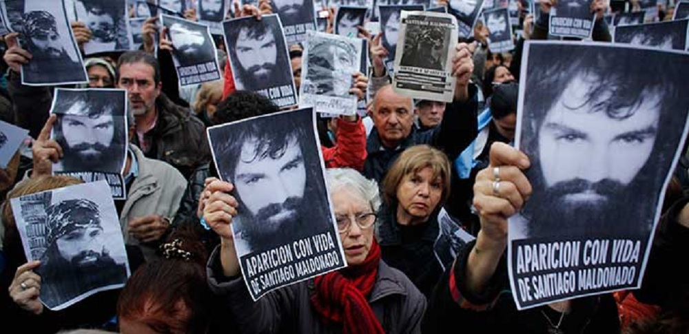 Ofrecen millonaria recompensa por activista desaparecido en Argentina