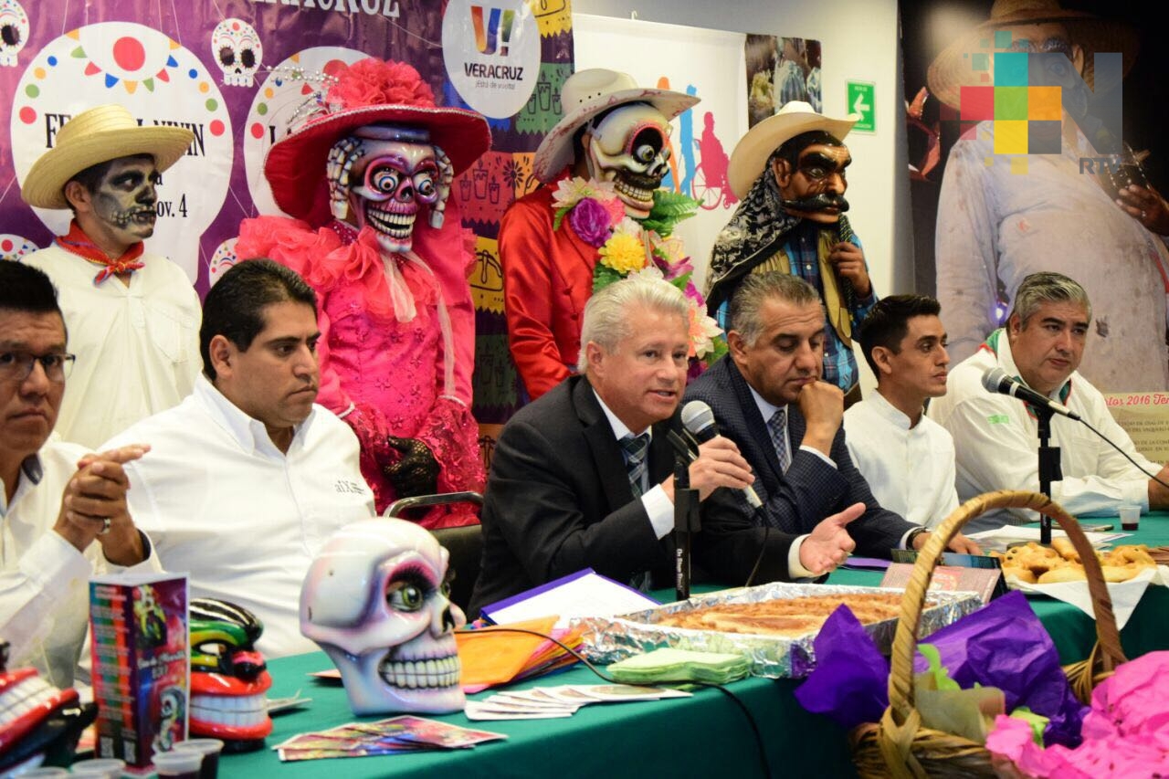 Pánuco participa en promoción de festividades del Día de Muertos en CDMX