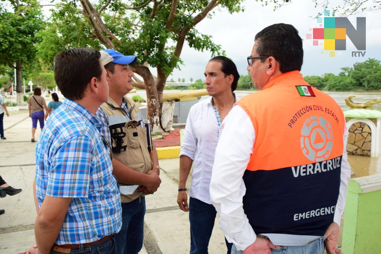 Autoridades supervisan niveles del río Pánuco