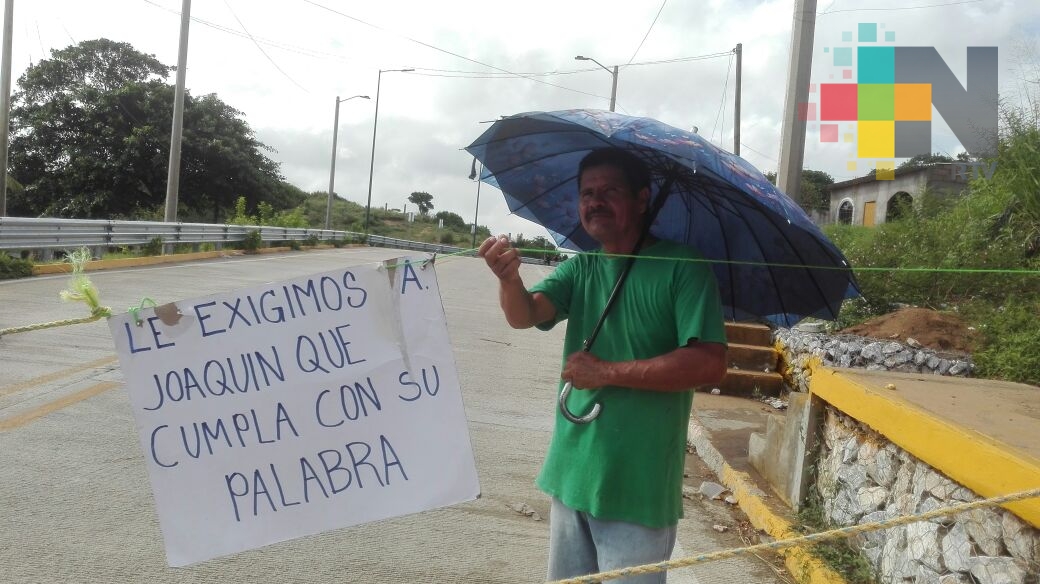 Vuelven a bloquear Túnel Sumergido, exigen solución a daños por construcción