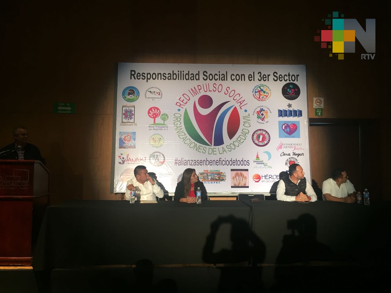 Reciben actas constitutivas 22 asociaciones civiles de Veracruz