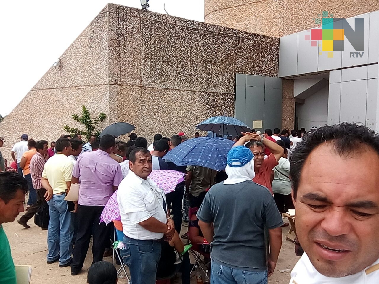 En Coatzacoalcos se han recibido cerca de tres mil órdenes de emplacamiento