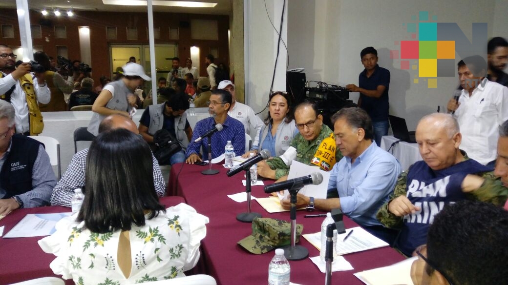 Sesiona el Comité Estatal de Emergencias en Minatitlán por crecida de río Coatzacoalcos