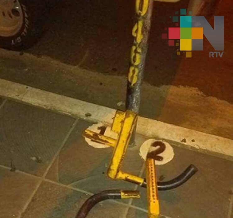 Automovilista que destruyó un “cangrejo” de parquímetros, violó la ley: Poo Gil