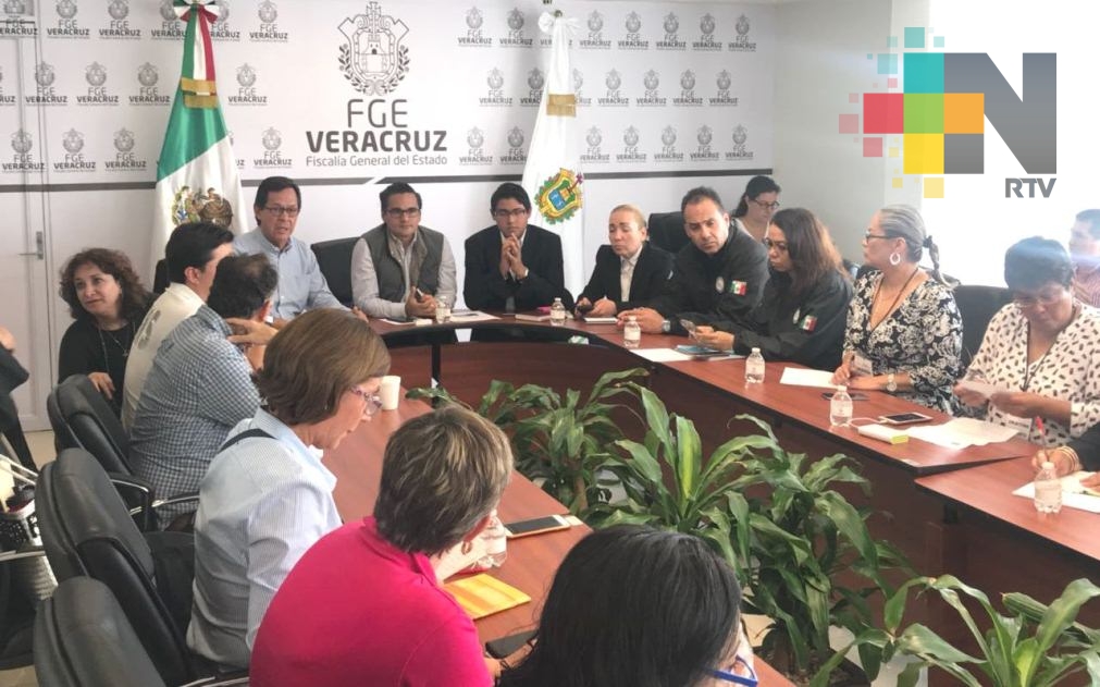 Se reúnen Roberto Campa y Jorge Winckler con familiares y miembros de colectivos de personas desaparecidas