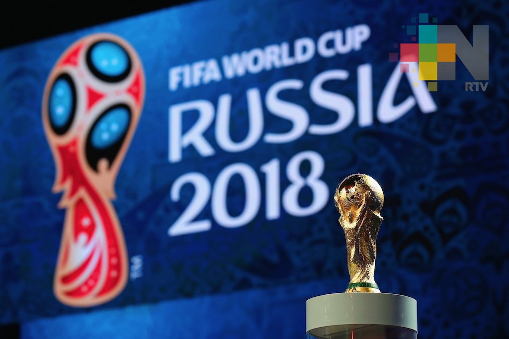 Inicia gira del trofeo de la Copa del Mundo de FIFA; visitará 51 países