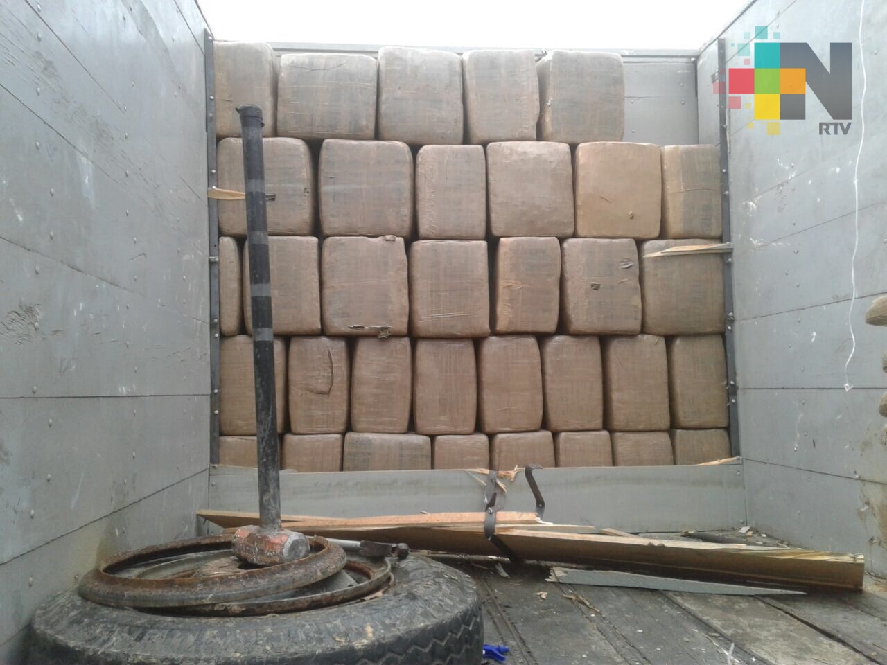 Decomisan en congregación Gustavo Díaz Ordaz más de 700 kilos de marihuana