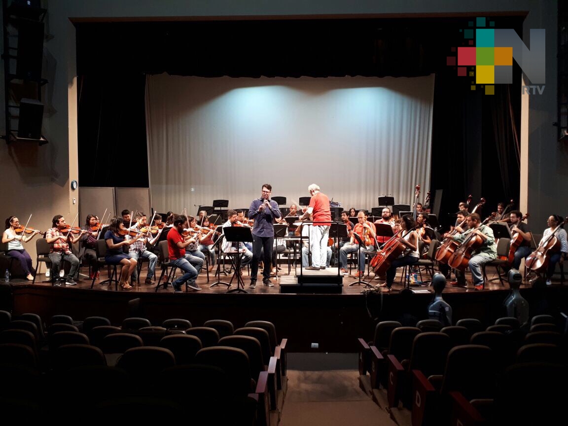 Orquesta Filarmónica de Boca del Río concluye su estadía en el teatro Francisco Gutiérrez Barrios