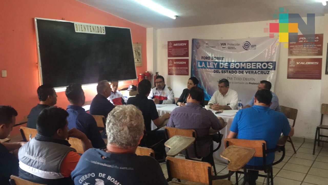 Realizan en Córdoba foro regional “Ley de bomberos de Veracruz”
