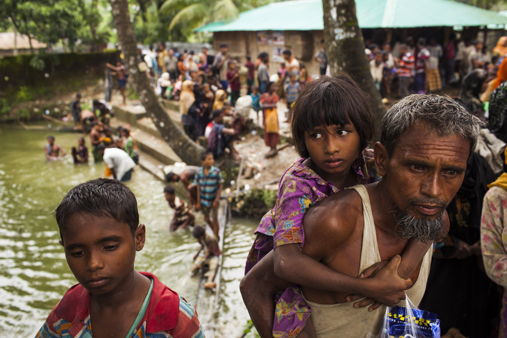 ONU pide ayuda para los refugiados Rohingya y denuncia posibles crímenes contra la humanidad en Myanmar