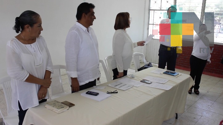 En Pánuco, Sección 32 del SNTE realizan reunión de trabajo