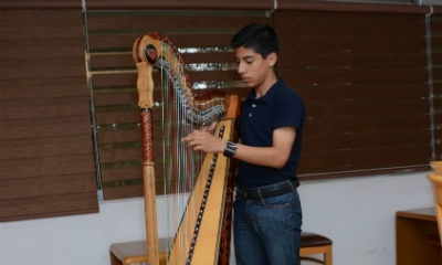 Joven arpista veracruzano participará en festival de Buenos Aires, Argentina
