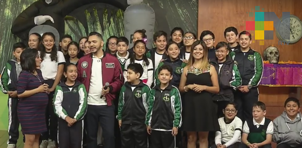 Estudiantes de la primaria Acela Servín visitan instalaciones de RTV