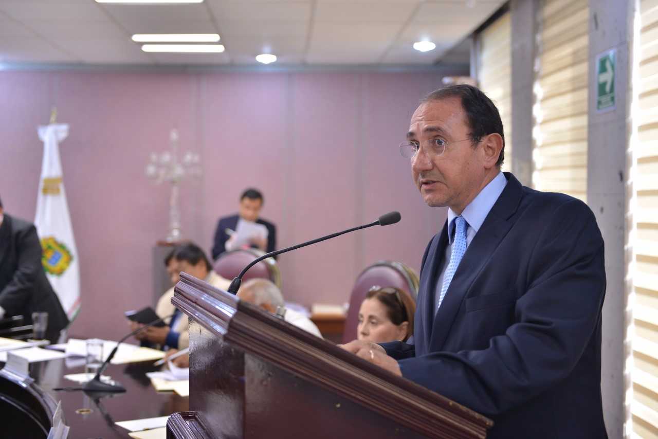 Diputado solicitará se regularice el comercio informal en los municipios