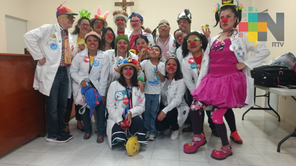 Niños del Cecan recibieron una dosis de risas de la asociación Dr. Payaso