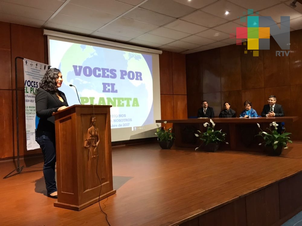Realizan foro interdisciplinario «Voces del planeta»