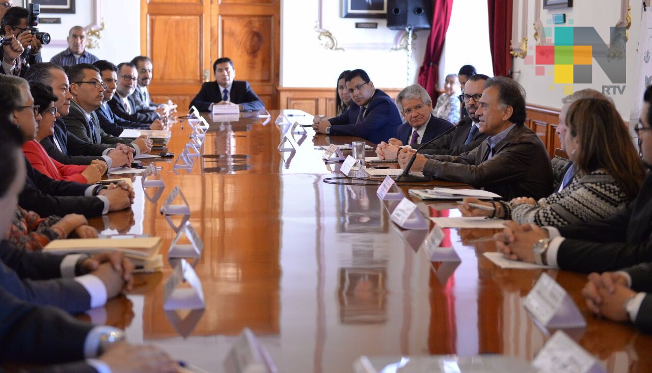 A 11 meses de gobierno, Veracruz ha transitado a un modelo honesto y transparente en la aplicación de los recursos: Gobernador Yunes