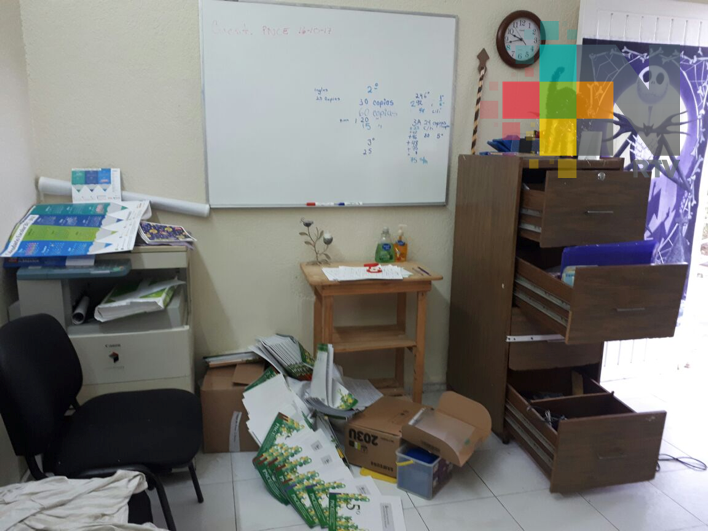 Roban escuela primaria Adolfo Ruiz Cortines de Veracruz