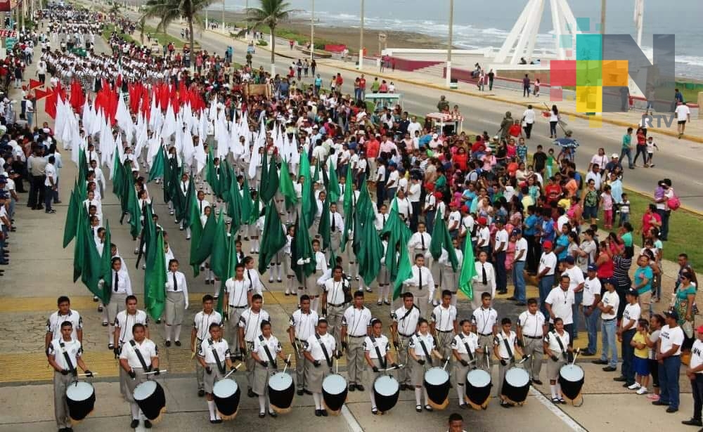 Este viernes se realizará el desfile revolucionario en Coatzacoalcos