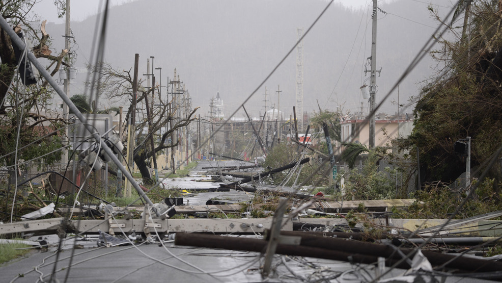 Puerto Rico pide 94 mil mdd de ayuda para reconstrucción por María