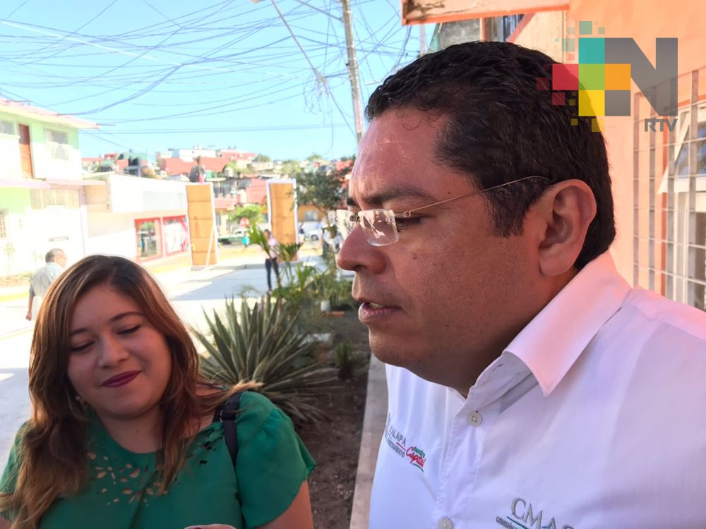 Alta afluencia de personas para realizar pago anticipado de agua