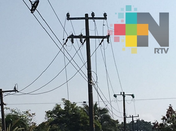 En Coatzacoalcos, 14 colonias son afectadas por robo de cable de energía eléctrica