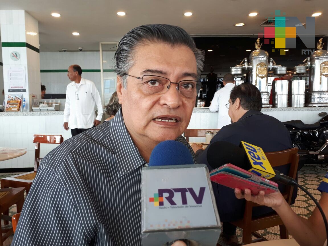 Taxistas de zona conurbada Veracruz- Boca del Río esperan incremento por puente del Día de Muertos