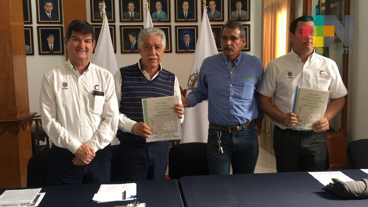 Inifap y Ayuntamiento de Córdoba reciben reconocimiento por proyecto agrocafetalero