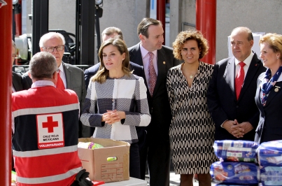 Reina de España visita instalaciones de la Cruz Roja Mexicana