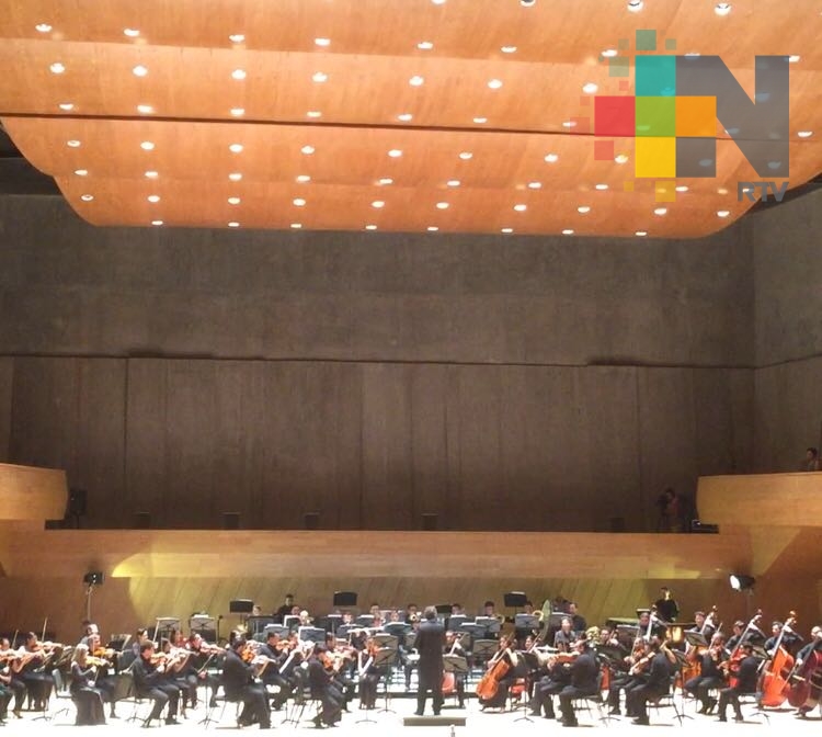 Orquesta Filarmónica de Boca del Río ofrece concierto de temporada