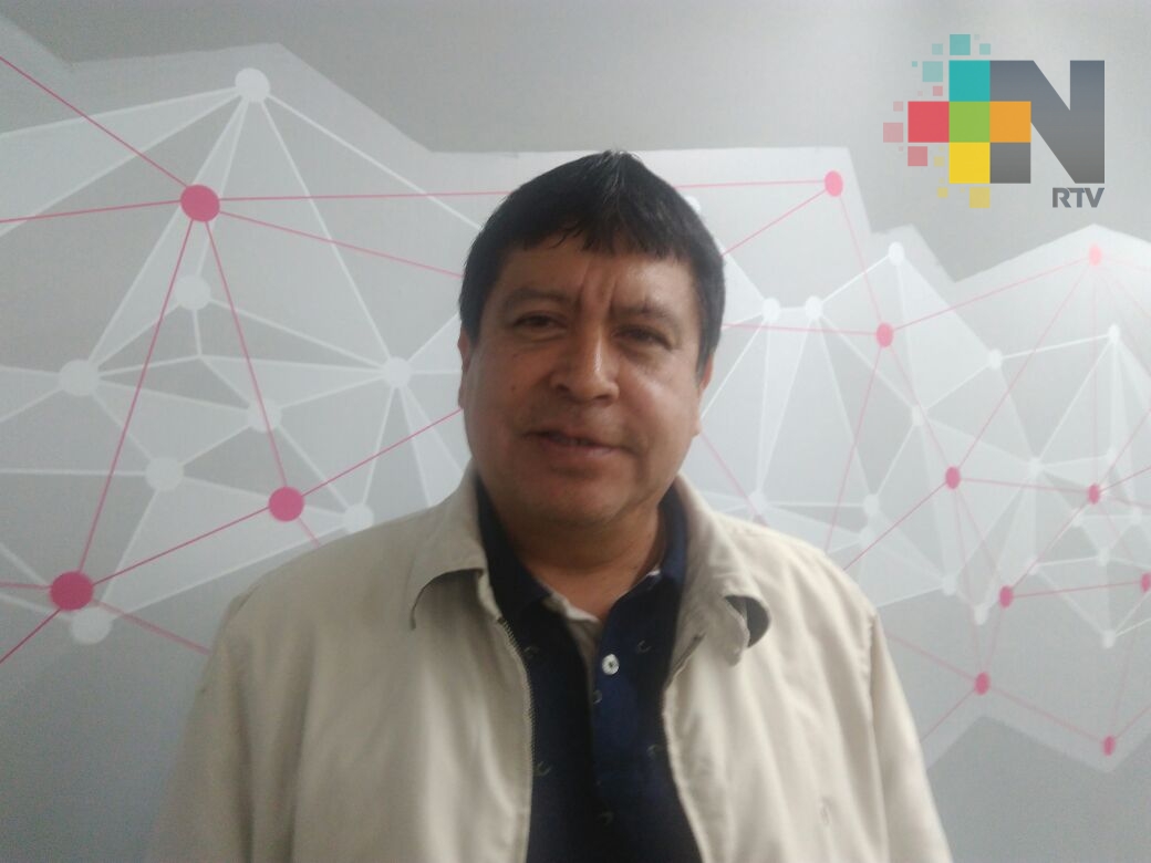 Señala alcalde que carretera de Zongolica se encuentra en mal estado