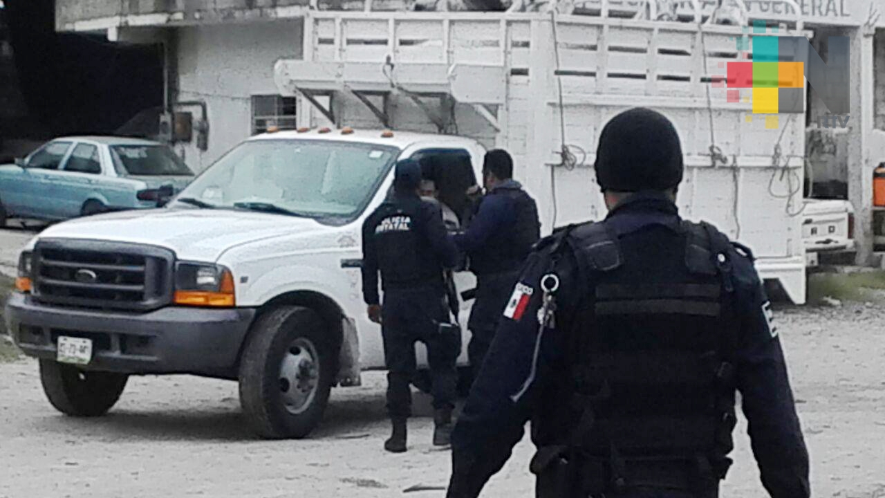 Mantienen operativo de seguridad en accesos de Tuxpan