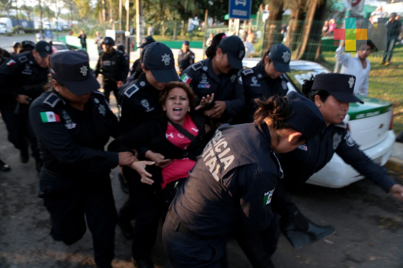 Obtiene FGE sentencia condenatoria contra Topacio Citlalli “N”, acusada de incitación a cometer un delito y contra la seguridad vial