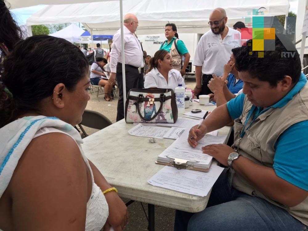 En parque de La Alameda de Coatzacoalcos realizan feria de salud itinerante