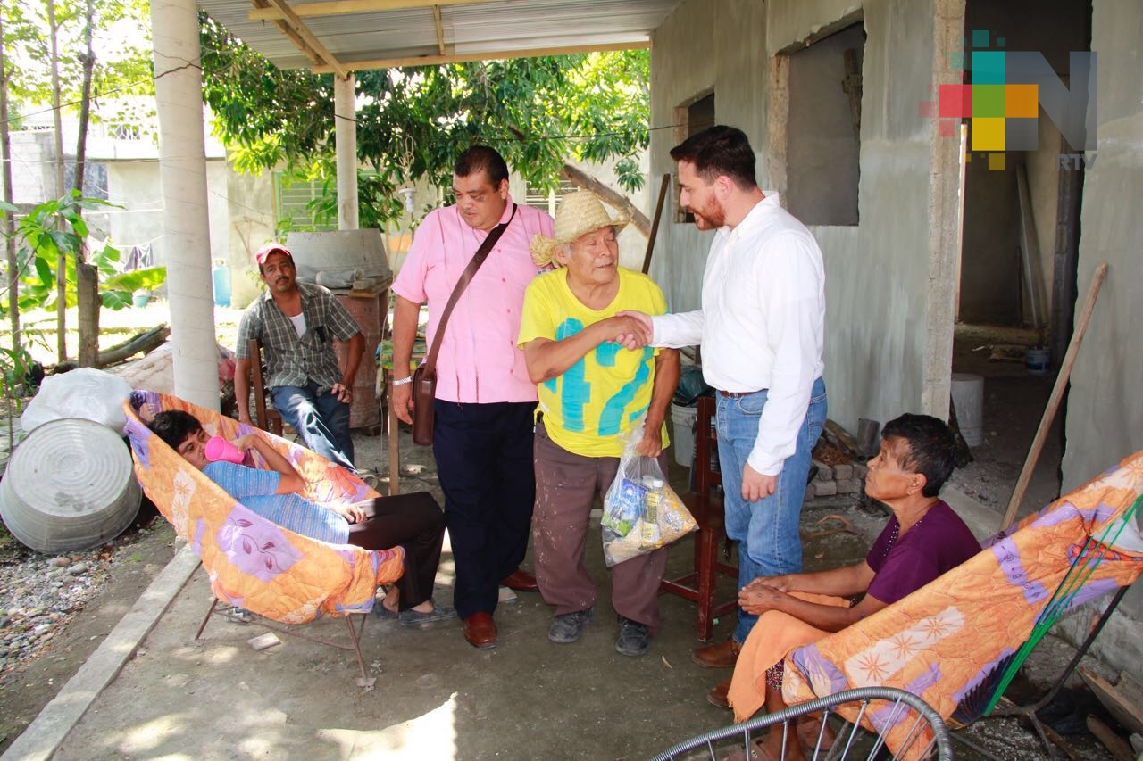 DIF Tierra Blanca entrega despensas a familias vulnerables