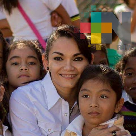 Esperan renuncia oficial de exdiputada del PRI para irse al PAN-PRD