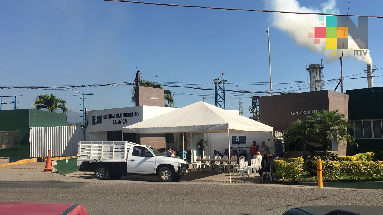 Toman instalaciones del ingenio San Miguelito, exigen pago del remanente de caña