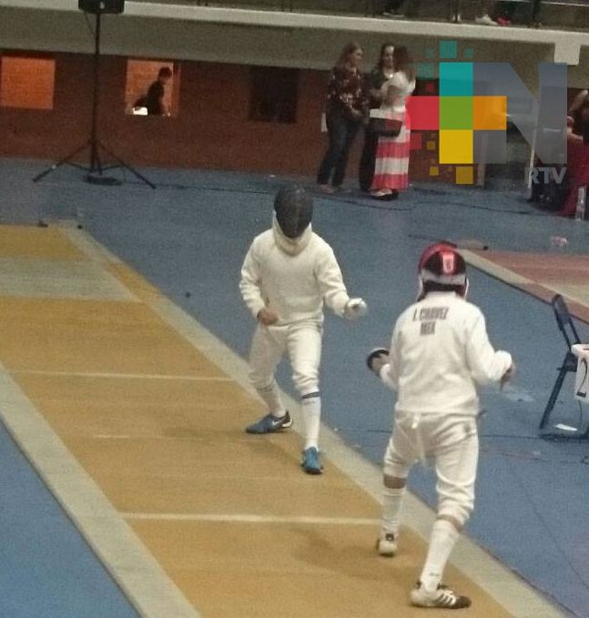 Destaca esgrimista veracruzano en el CNAR