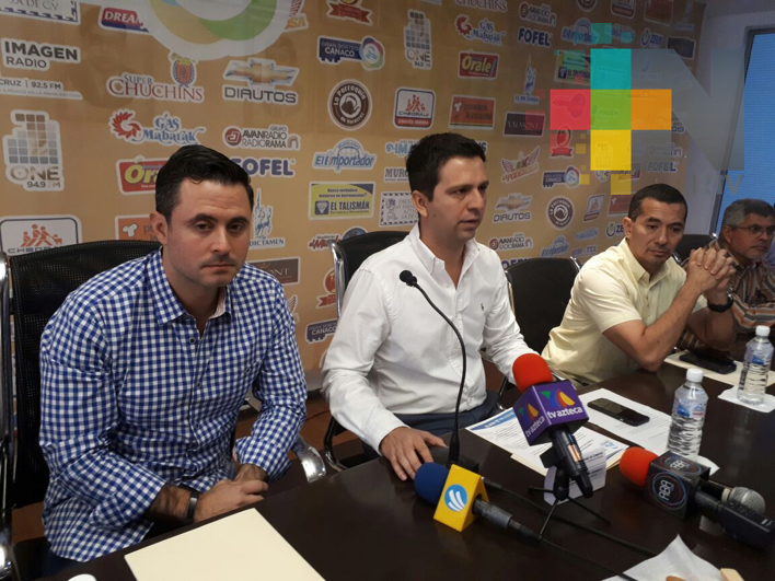 Se reúnen empresarios de la zona conurbada con alcalde electo de Medellín de Bravo