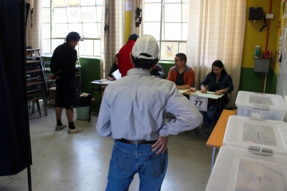 Finalizan elecciones generales chilenas y se inicia conteo de votos