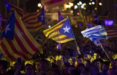 Investigan uso de dinero público para referéndum independentista catalán