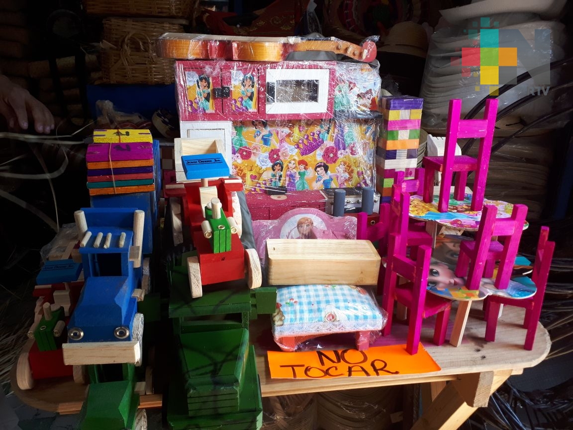 Comerciantes de Veracruz esperan que ventas reputen en próximos días