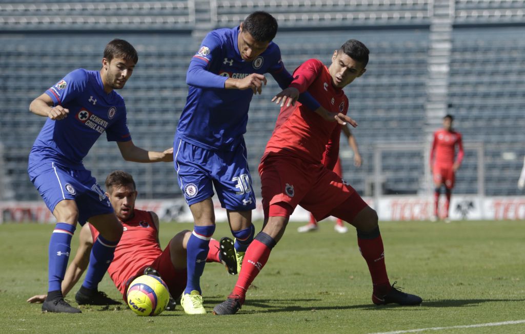 Los Tiburones Rojos cerraron su pretemporada con triunfo