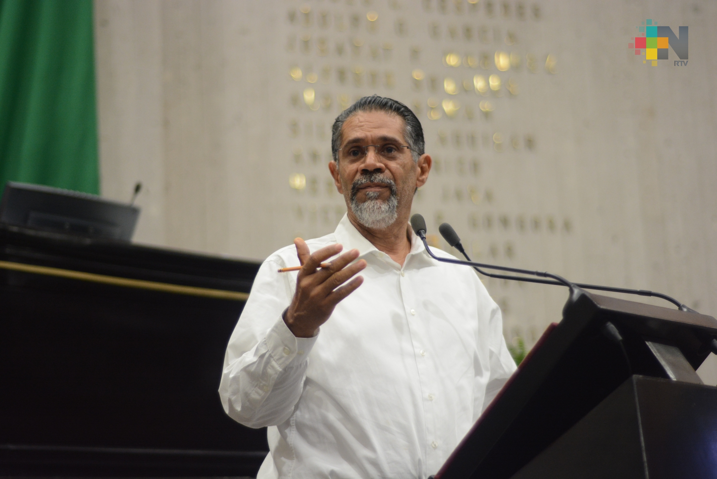 Reitera Tito Delfín urgencia de rehacer las policías municipales en Veracruz