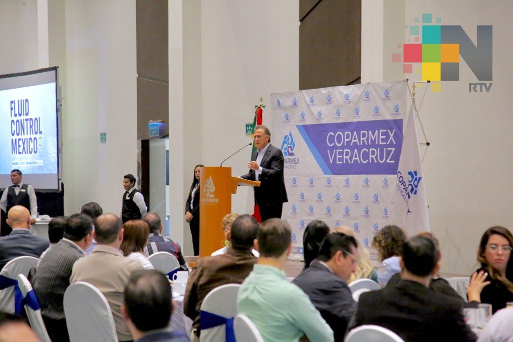 En 2018 habrá mayor seguridad, inversión y empleos para Veracruz: Gobernador Yunes