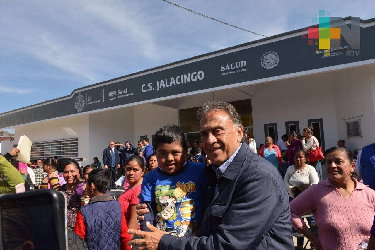 Inaugura el gobernador Yunes nuevo Centro de Salud en Jalacingo; dará servicio a 17 mil habitantes de la región