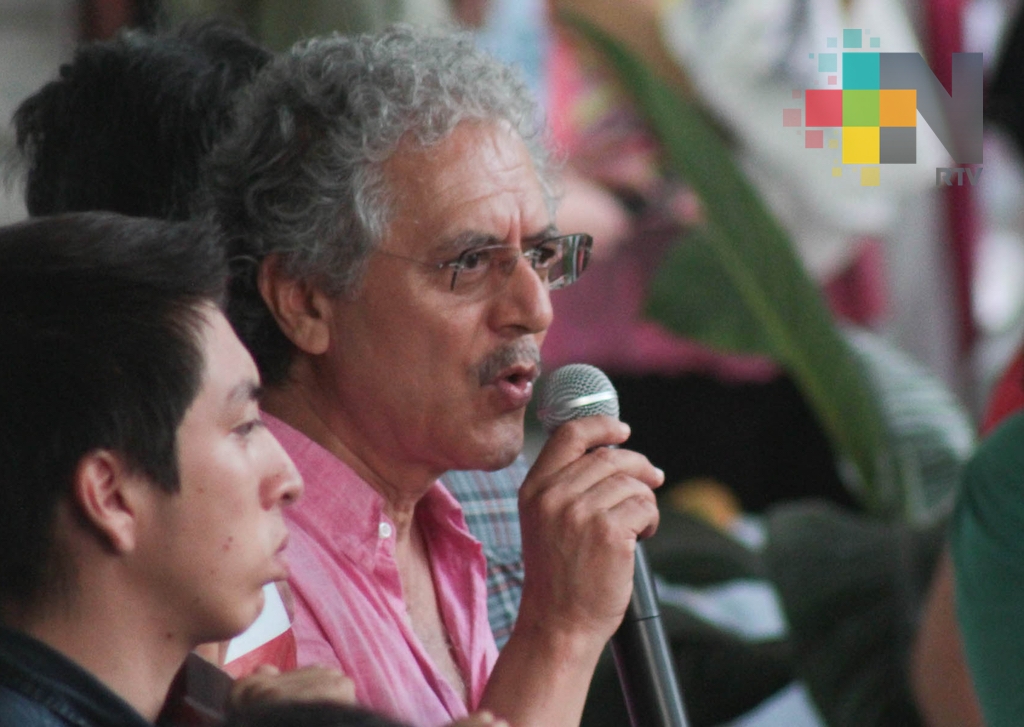 Cita FGE a alcalde electo de Xalapa