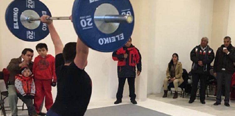 Inauguran sala de halterofilia y gimnasia en Naolinco