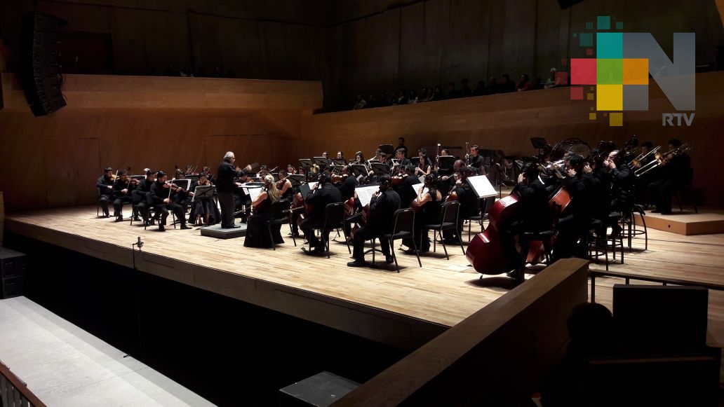 Con Ilya Kaler como invitado celebra Orquesta Filarmónica de Boca del Río u quinto concierto en el Foro Boca